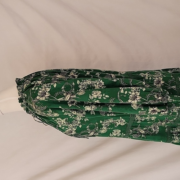 Alice + Olivia Size SP Layla Green Floral Tiered Ruffle Dress, Gently Used Cond. - Picture 6 of 16